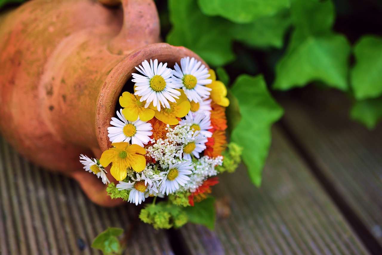 Funky Upcycled Flower Vase Ideas